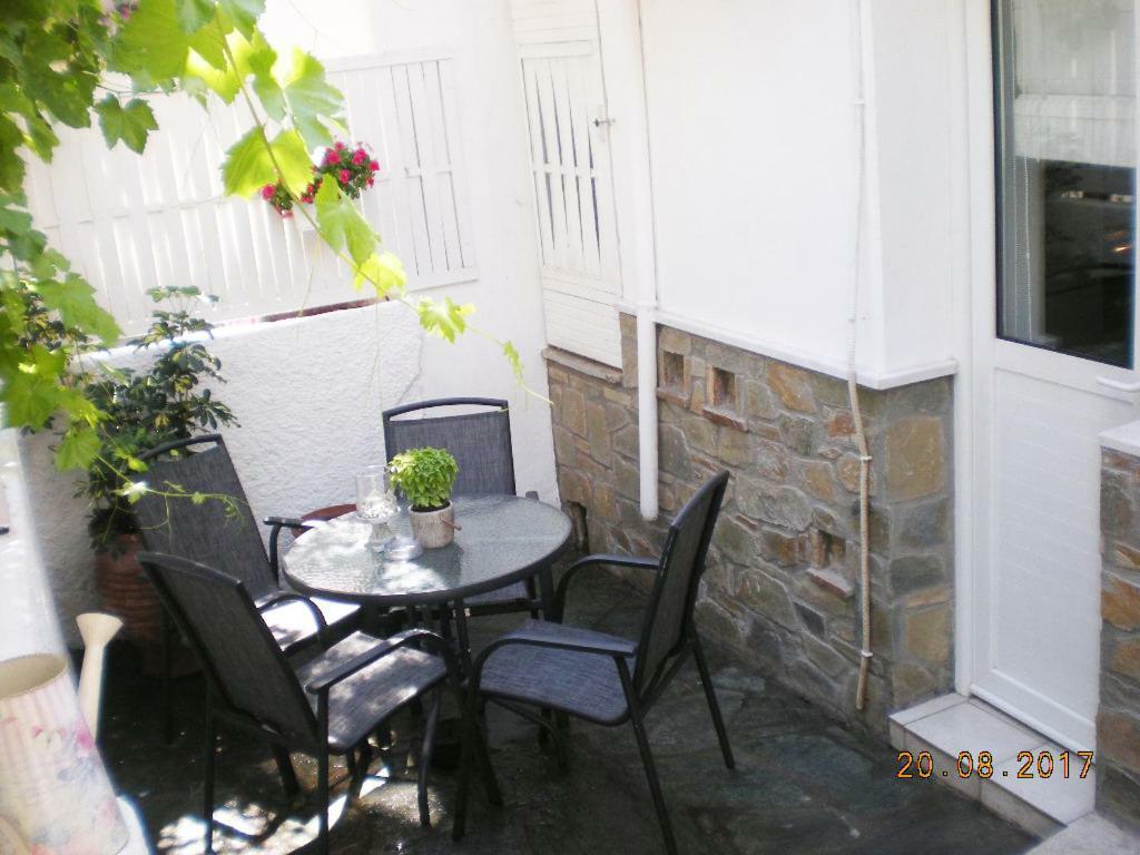 Apartament Aristi'S House Wolos Zewnętrze zdjęcie