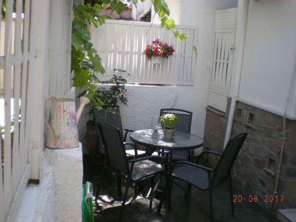 Apartament Aristi'S House Wolos Zewnętrze zdjęcie